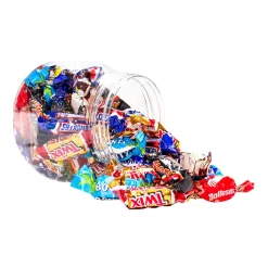 Mars Celebrations chocolademix in cookie jar