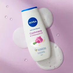 NIVEA Crème Soft Cashmere & Cottonseed Oil Douchecrème